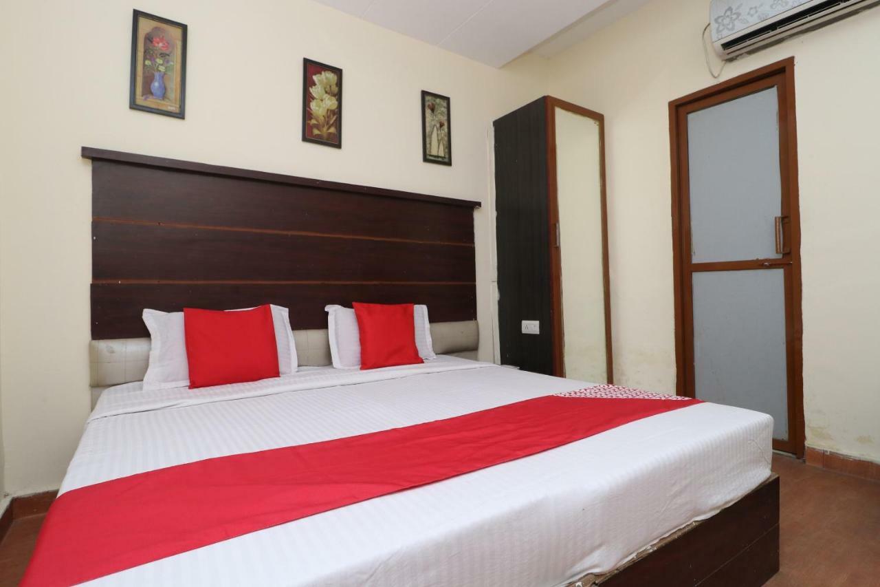 Oyo 29852 Hotel Golden View Abadpura المظهر الخارجي الصورة