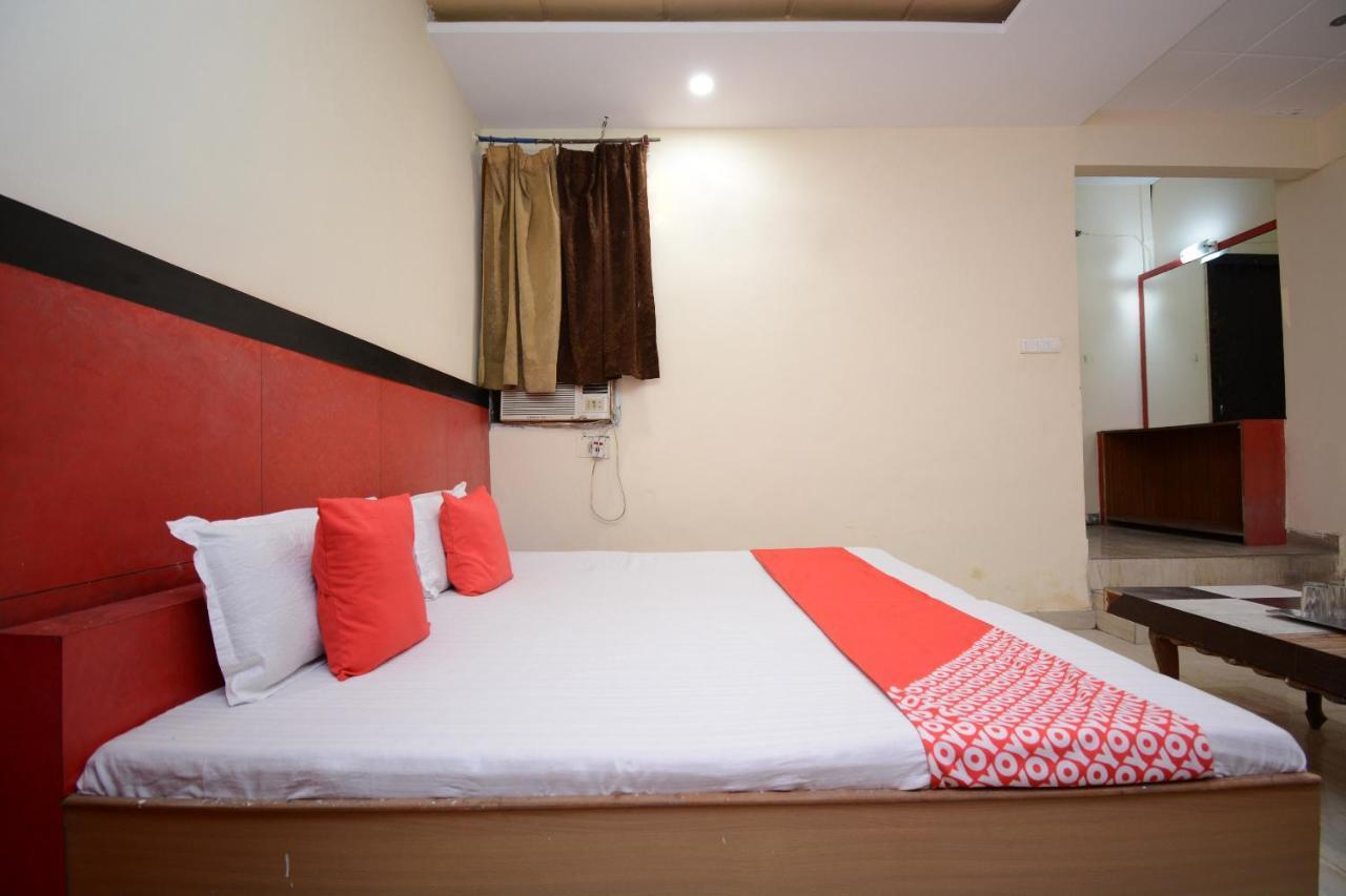 Oyo 29852 Hotel Golden View Abadpura المظهر الخارجي الصورة
